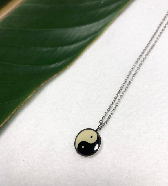 yin yang pendant stainless steel